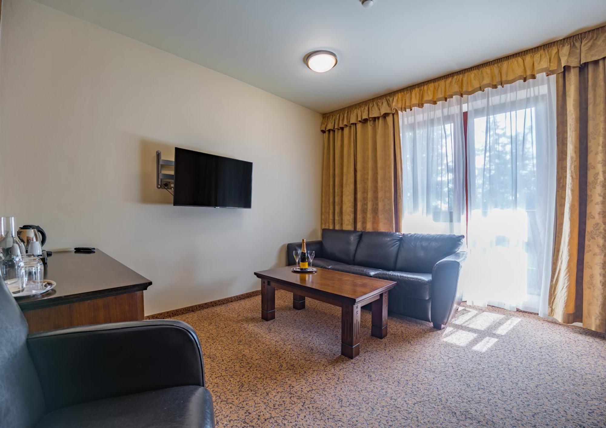 Wellness Hotel Borovica Štrbské Pleso Esterno foto