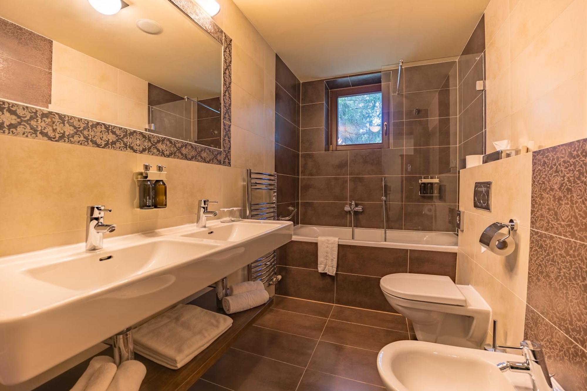 Wellness Hotel Borovica Štrbské Pleso Esterno foto