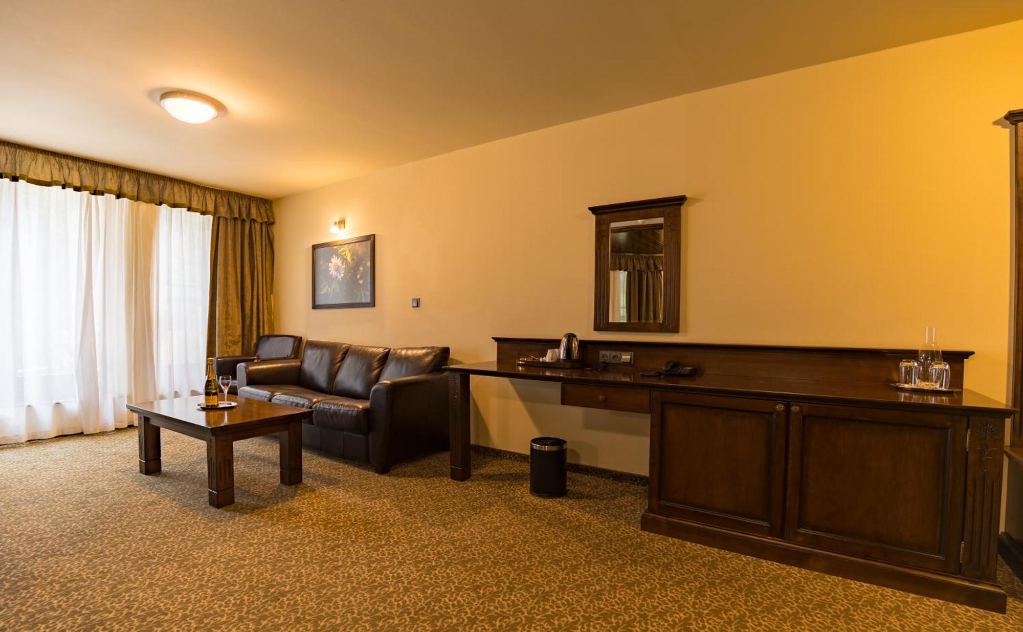 Wellness Hotel Borovica Štrbské Pleso Esterno foto